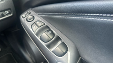 Nissan Juke 1.0 DiG-T 114 N-Connecta 5dr Petrol Hatchback